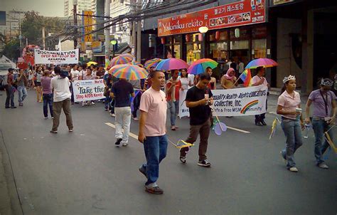 Gay Cruising in Manila, Philippines .